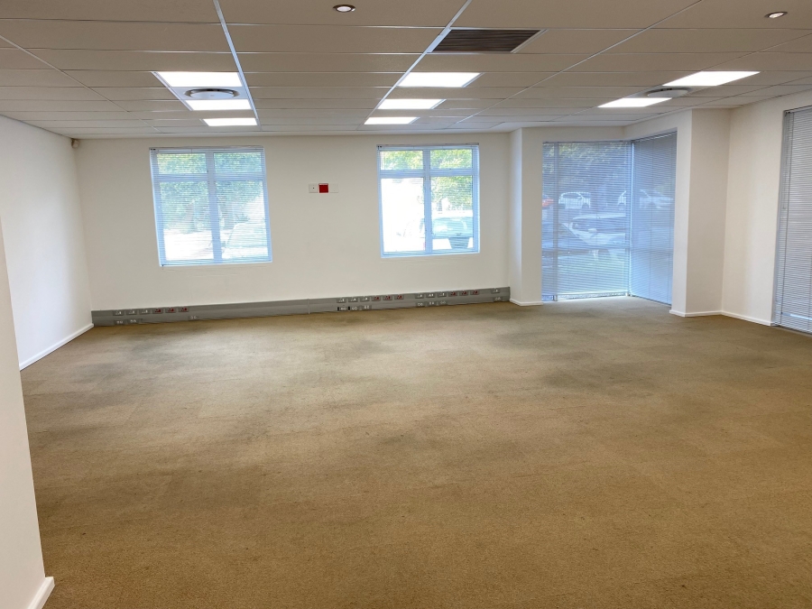 To Let Commercial Property for Rent in Mouille Point Western Cape